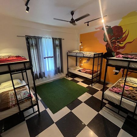 Himtrek Stay Kasol Esterno foto