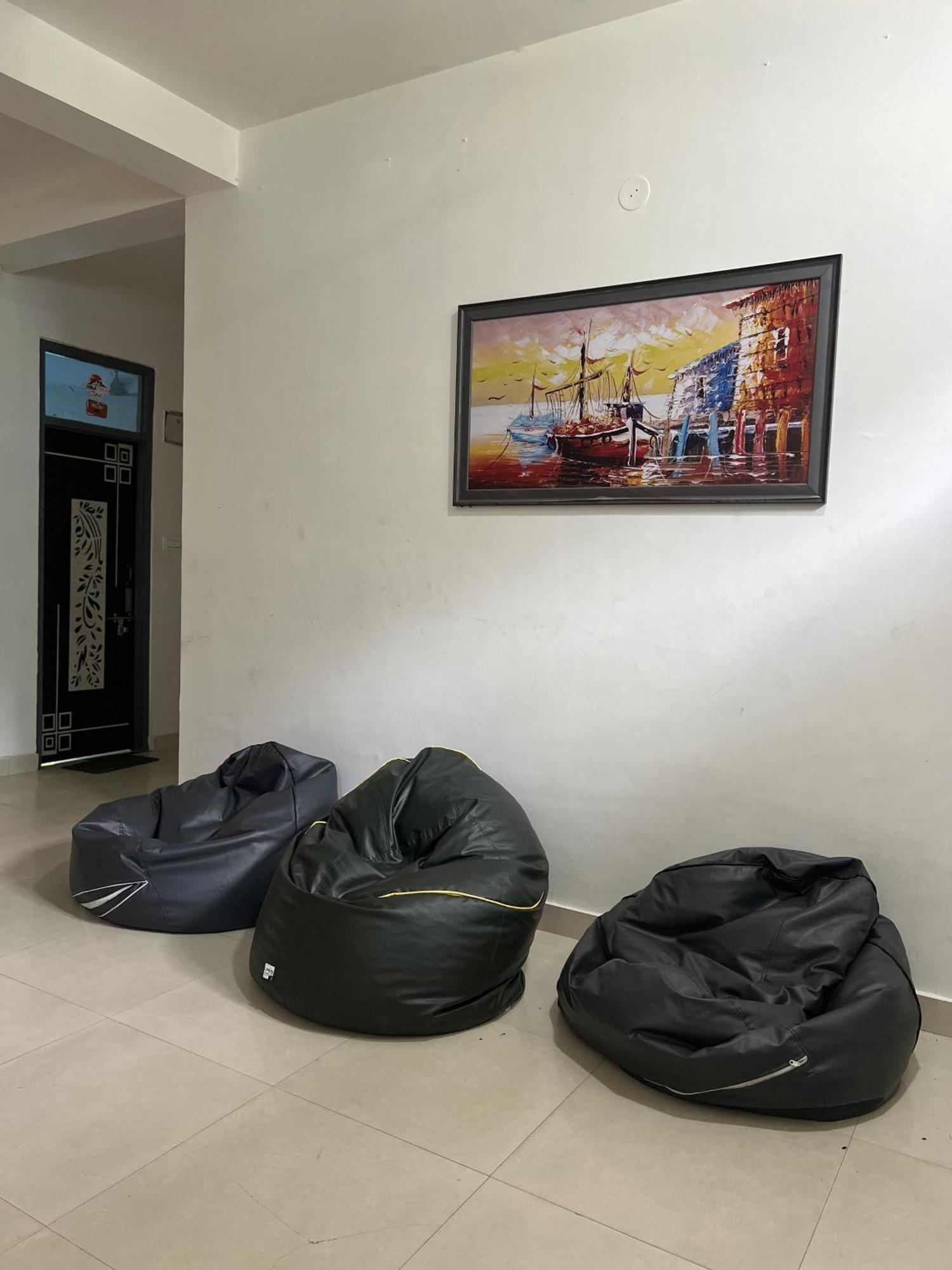 Himtrek Stay Kasol Esterno foto