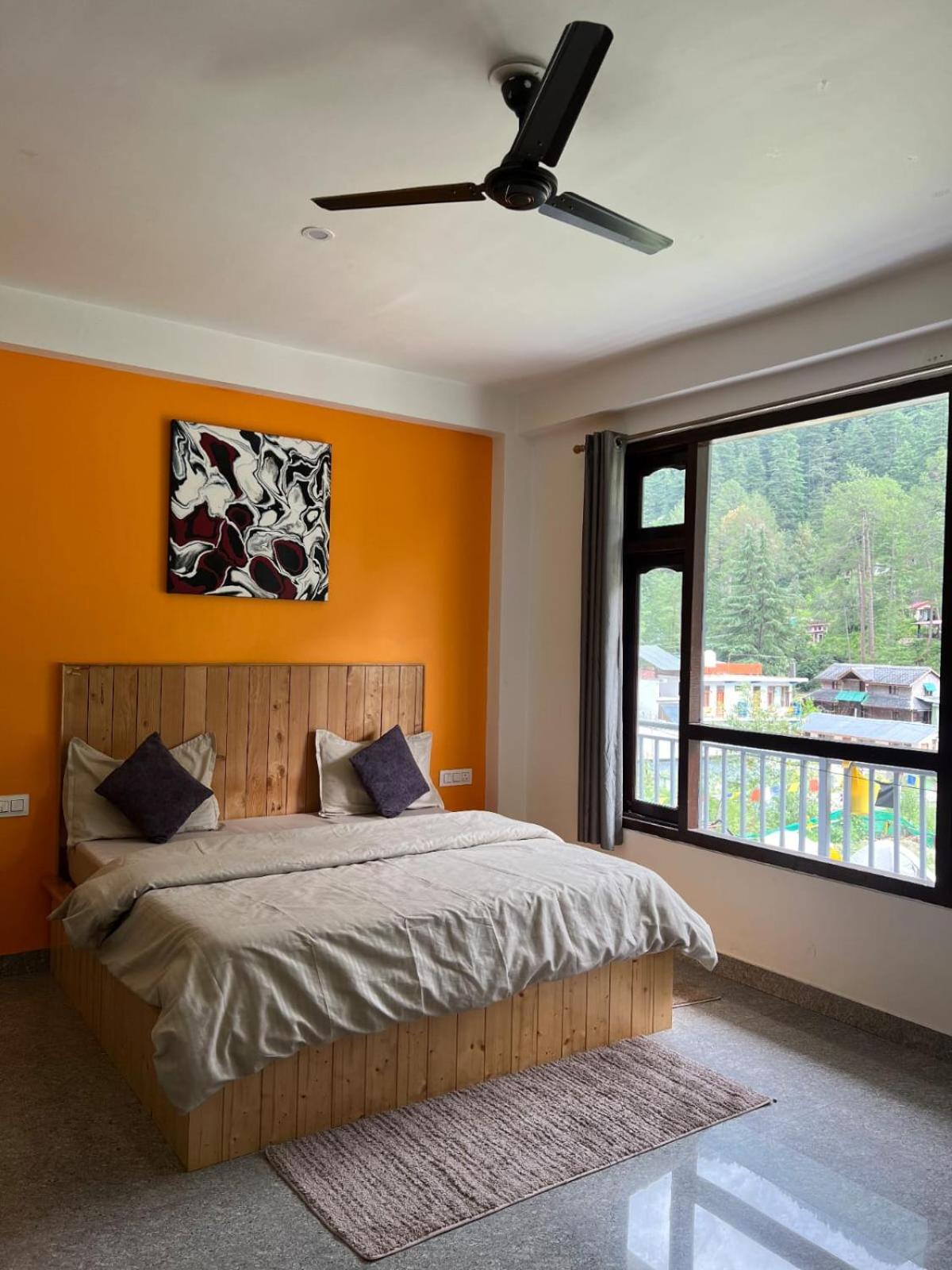 Himtrek Stay Kasol Esterno foto