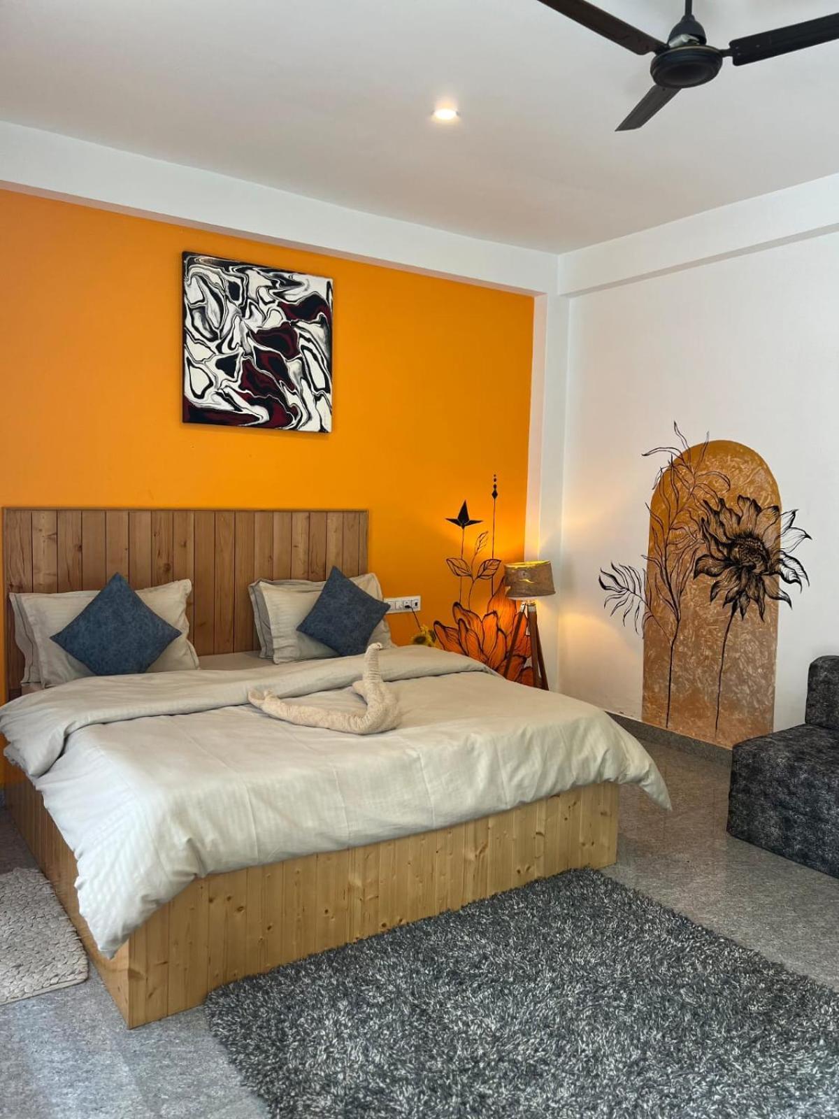 Himtrek Stay Kasol Esterno foto
